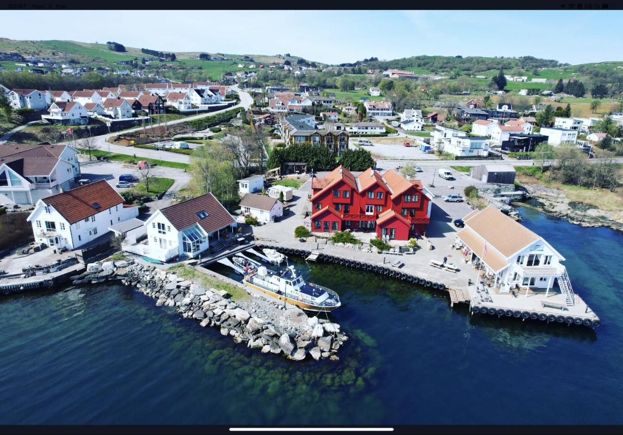 Sjøberg Ferie og Hotell Østhusvik Eksteriør billede