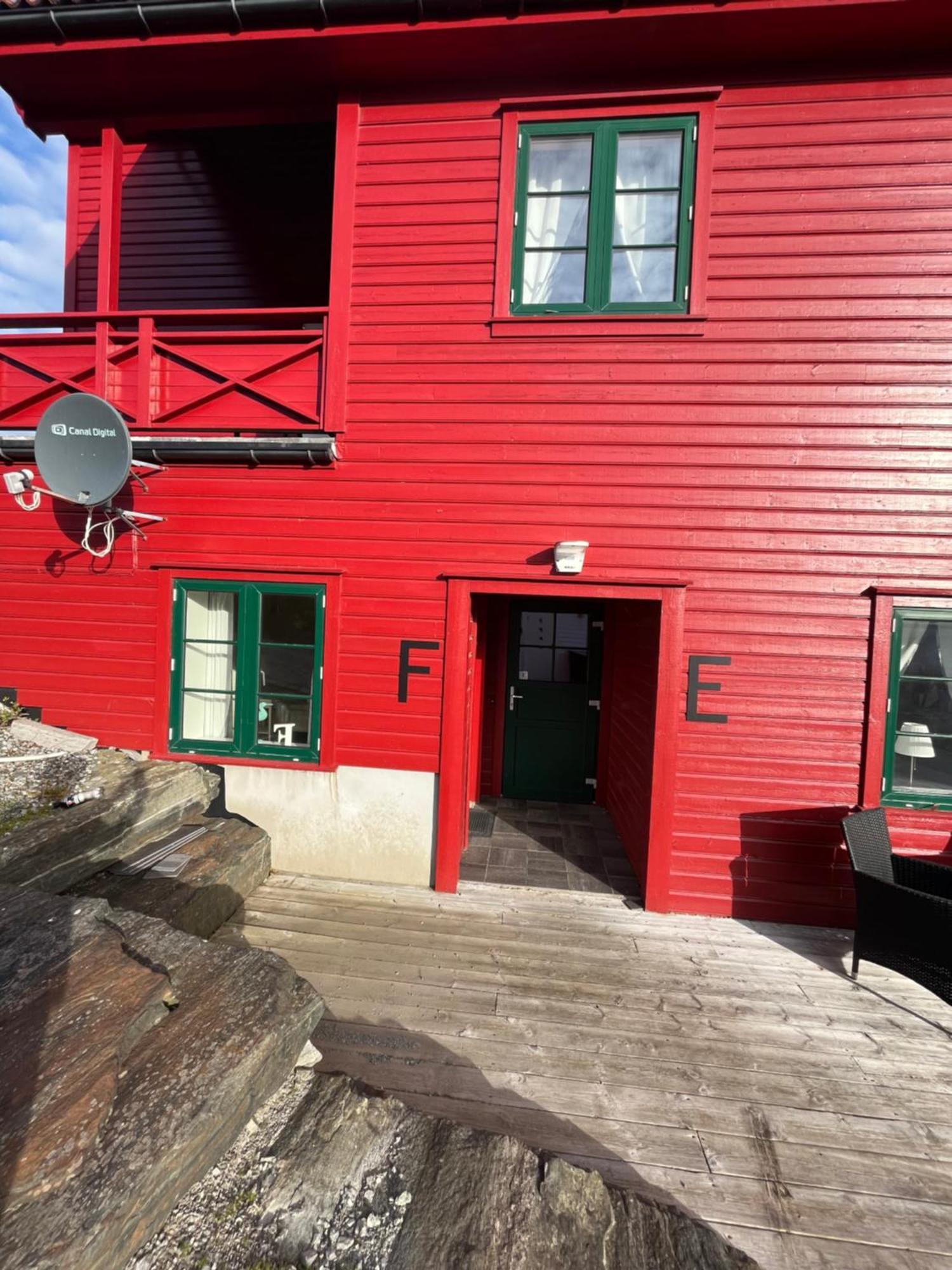 Sjøberg Ferie og Hotell Østhusvik Eksteriør billede