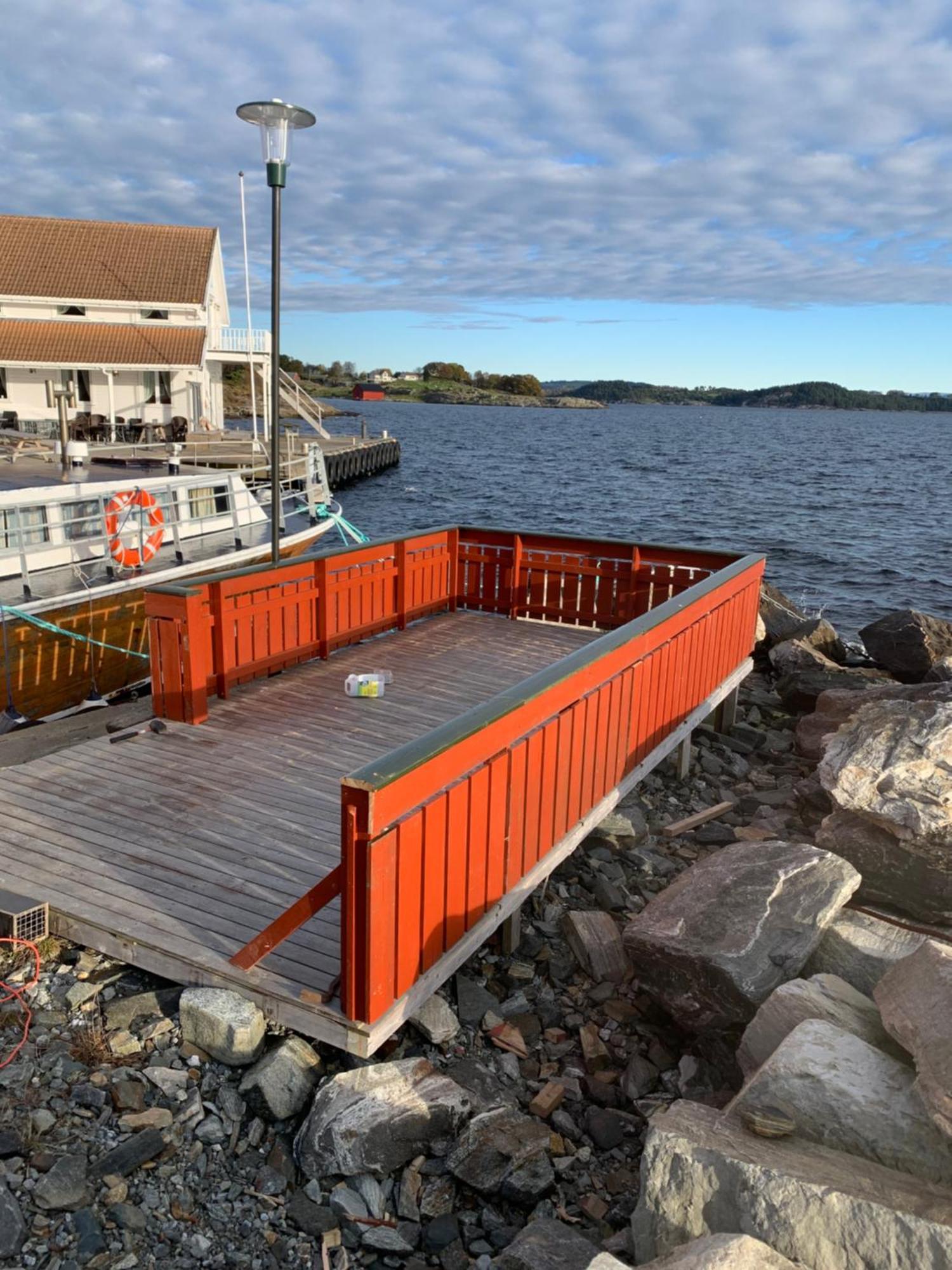 Sjøberg Ferie og Hotell Østhusvik Eksteriør billede