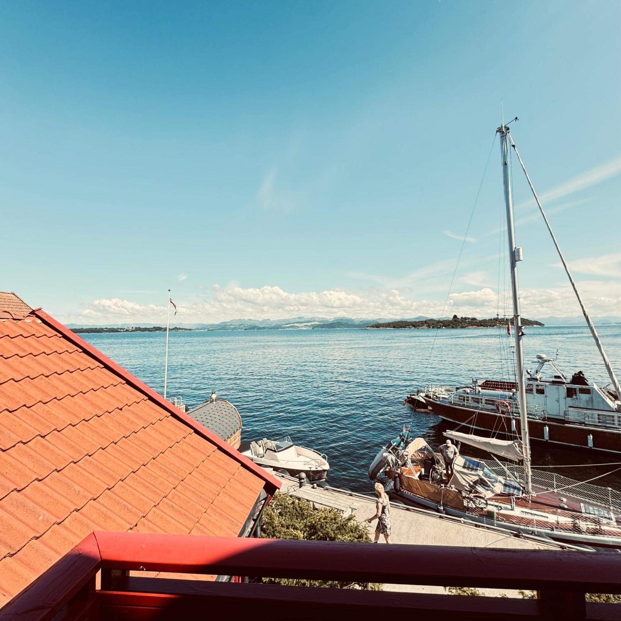 Sjøberg Ferie og Hotell Østhusvik Eksteriør billede