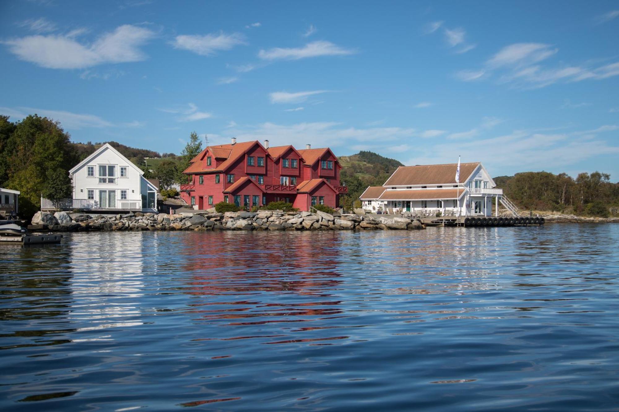 Sjøberg Ferie og Hotell Østhusvik Eksteriør billede